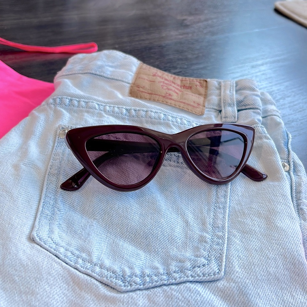 Cat eye sunglasses - purple